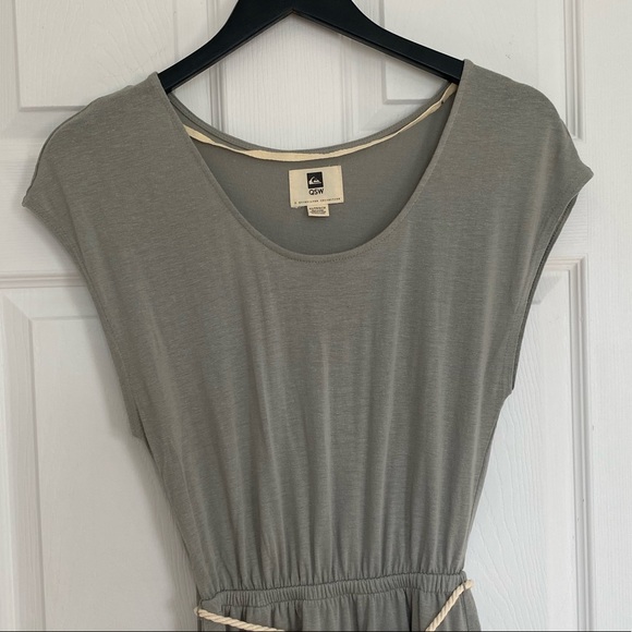 Quicksilver Dress - Picture 3 of 9